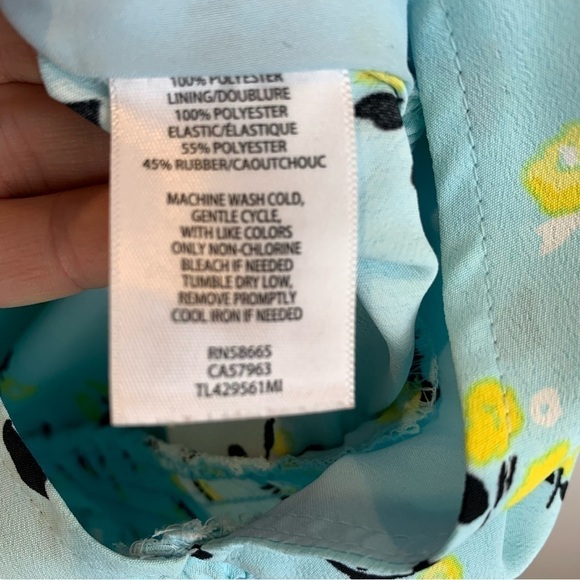 Leith Blue Glow Nina Floral Boho Smocked Top Blouse sz  S - Picture 6 of 6